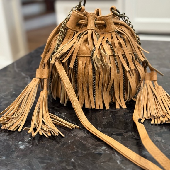 AUTOGRAPHED Carlos Santana drawstring Crossbody bag and collectible keychain - Picture 9 of 12